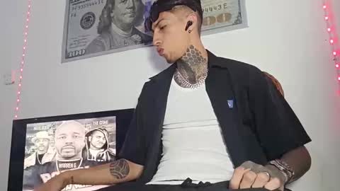 Yan online show from April 2026 12:05:01 AM