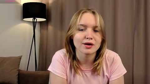 Kate online show from October 2025 02:03:01 PM