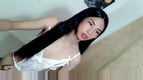 yannafucks online show from October 2025 01:34:01 PM