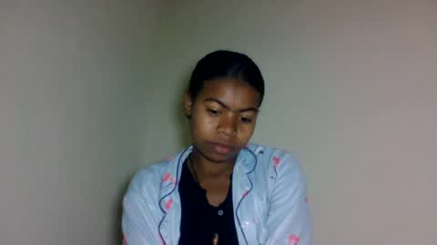 Snapshot of yannick_01 chatting on July 2026 06:21:02 PM yannick_01 online show from July 2026 06:21:02 PM