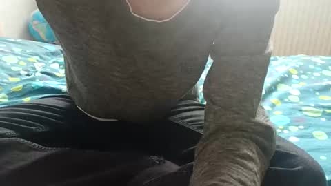 yanp541 online show from October 2025 11:07:02 AM