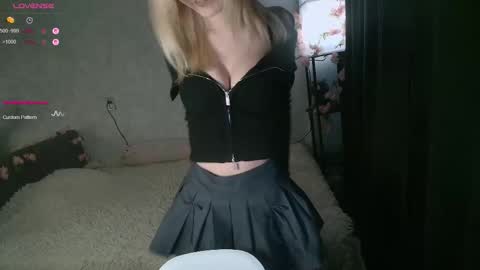 Anny online show from March 2026 03:18:01 PM