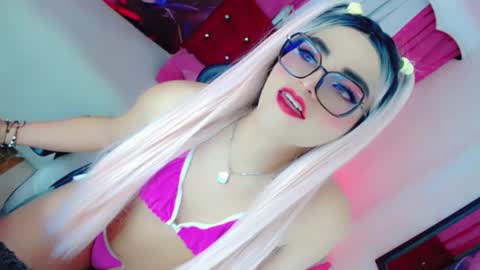 yarethrousss online show from October 2025 05:38:02 AM