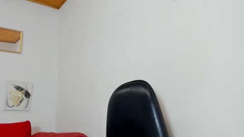 Yasemin online show from December 2025 11:30:02 AM