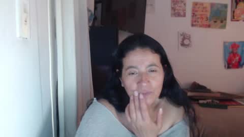 yasmin_love85 online show from September 2025 04:40:01 PM