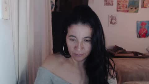 yasmin_love85 online show from October 2025 03:57:02 PM