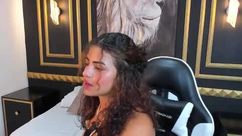 Snapshot of yaya23x chatting on February 2025 07:17:02 PM yaya23x online show from February 2025 07:17:02 PM