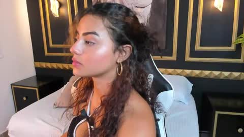 Snapshot of yaya23x chatting on February 2025 10:19:02 PM yaya23x online show from February 2025 10:19:02 PM