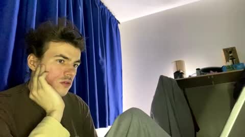 yayay333 online show from April 2026 12:16:01 AM