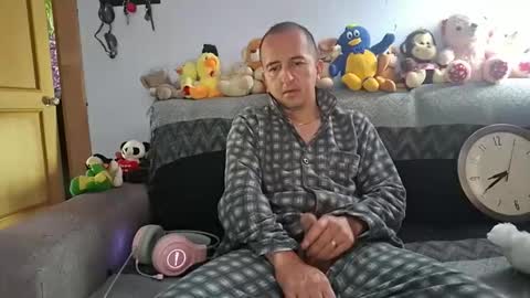 Hazzan online show from January 2026 01:38:01 PM