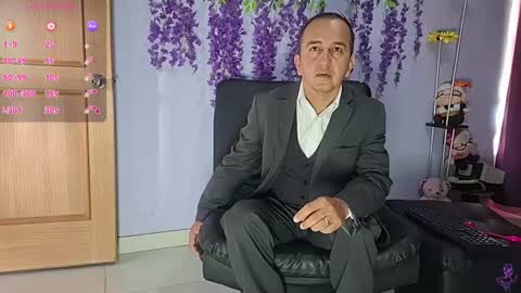 Hazzan online show from July 2026 02:08:02 PM