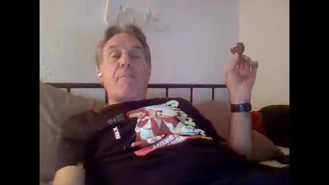 yeah_baby6988 online show from October 2025 05:06:01 AM