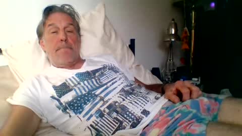 yeah_baby6988 online show from June 2026 02:12:02 AM