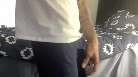 Yeahitsrell online show from April 2026 01:41:01 PM