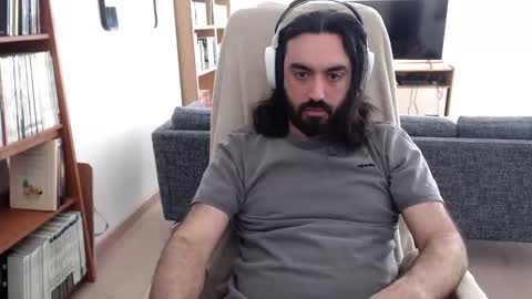 yeeaahoo online show from April 2026 07:17:02 AM