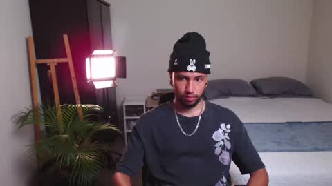 yeff online show from February 2026 12:18:01 AM