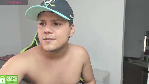 Snapshot of yeiko_44 chatting on March 2025 08:34:01 AM Yeiko online show from March 2025 08:34:01 AM