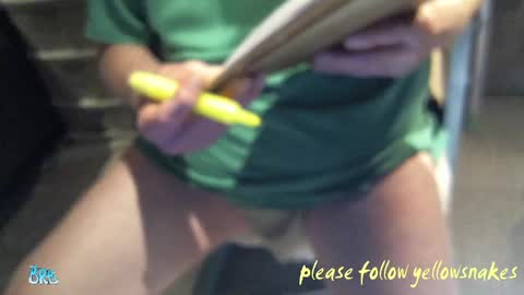 Snapshot of yellowsnakes chatting on June 2026 10:53:01 AM . y e l l o w s n a k e s . online show from June 2026 10:53:01 AM