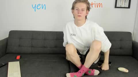 Snapshot of yen2025 chatting on September 2025 10:06:01 AM Yen online show from September 2025 10:06:01 AM