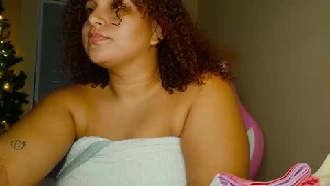 YERA  online show from December 2025 01:45:02 AM