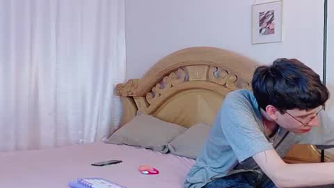 Snapshot of yeremmy_twink chatting on July 2026 08:45:02 PM yeremmy_twink online show from July 2026 08:45:02 PM