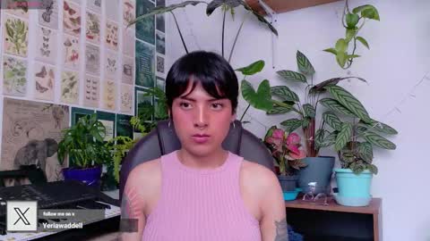 yeriawaddell  online show from February 2026 06:45:01 PM