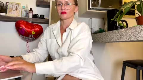 Zlata online show from February 2025 11:41:02 PM