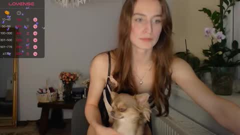 Zoe online show from February 2026 09:43:01 PM