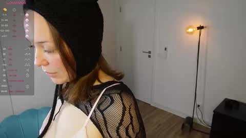 Kiki online show from November 2025 10:47:02 AM