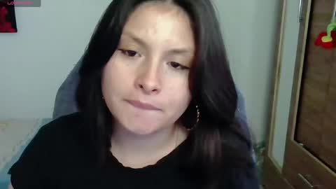 Snapshot of yessica_gomez01 chatting on May 2026 10:37:01 PM yessica_gomez01 online show from May 2026 10:37:01 PM
