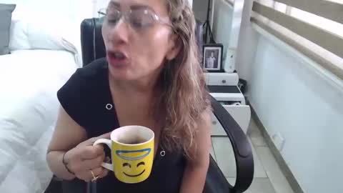 jessy online show from March 2025 04:33:02 PM