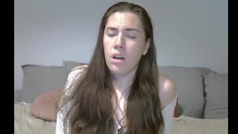 Kira online show from September 2025 11:46:02 AM