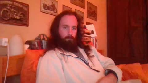 yeti_92 online show from January 2025 02:35:02 PM