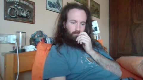 yeti_92 online show from February 2026 09:39:02 AM