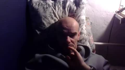 yewloo online show from October 2025 03:49:01 PM