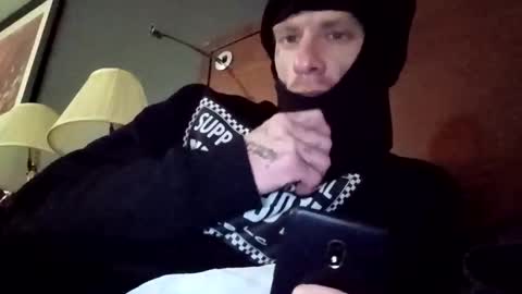 yfwb69xxx online show from November 2025 06:35:02 AM