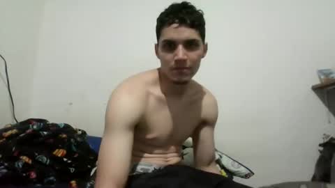 Snapshot of yhoangaga2025 chatting on May 2026 12:48:01 AM yhoangaga2025 online show from May 2026 12:48:01 AM