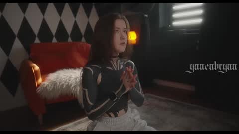 ynnenbrynn online show from February 2026 06:57:02 AM