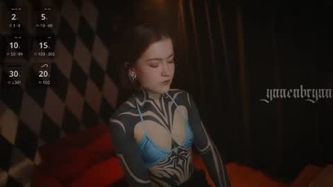 ynnenbrynn online show from July 2026 04:08:01 AM