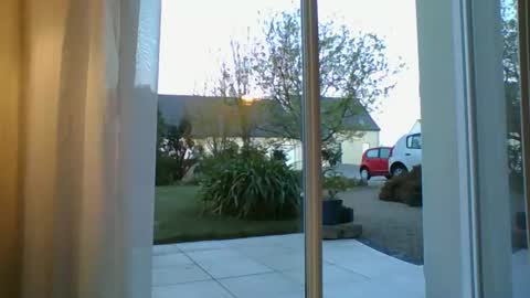 Yoann online show from April 2026 05:29:02 AM