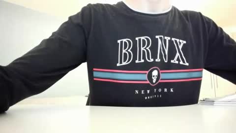 Snapshot of yoda130305 chatting on December 2024 03:41:01 PM yoda130305 online show from December 2024 03:41:01 PM