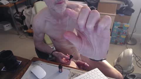 Snapshot of yogaman010173 chatting on February 2025 12:32:01 PM yogaman online show from February 2025 12:32:01 PM