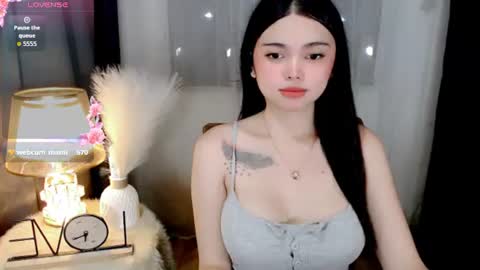 Snapshot of yogirl_abby chatting on June 2026 11:49:01 PM Hi i am Abby i am Filipina Aussie youve ever wanted to meet NOT INTO CHEAP GUY online show from June 2026 11:49:01 PM