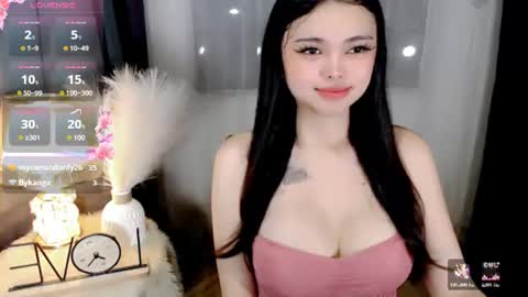 Snapshot of yogirl_abby chatting on June 2026 06:13:02 PM Hi i am Abby i am Filipina Aussie youve ever wanted to meet NOT INTO CHEAP GUY online show from June 2026 06:13:02 PM