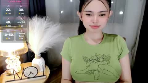 Snapshot of yogirl_abby chatting on June 2026 09:05:02 PM Hi i am Abby i am Filipina Aussie youve ever wanted to meet NOT INTO CHEAP GUY online show from June 2026 09:05:02 PM