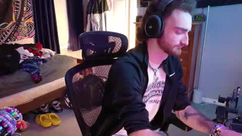 Yogurtmaker online show from January 2026 01:32:01 AM