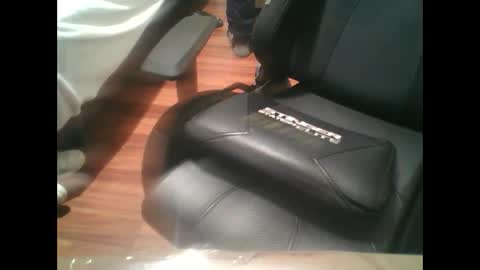 Snapshot of yokaxondoo chatting on February 2025 09:28:01 AM yokaxondoo online show from February 2025 09:28:01 AM