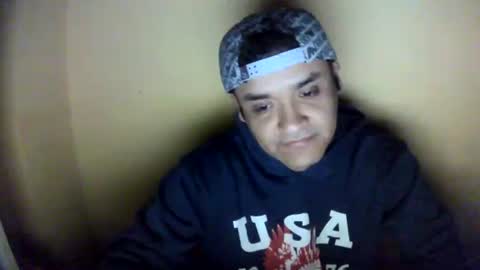 Snapshot of yosue015 chatting on January 2025 07:42:02 AM yosue online show from January 2025 07:42:02 AM