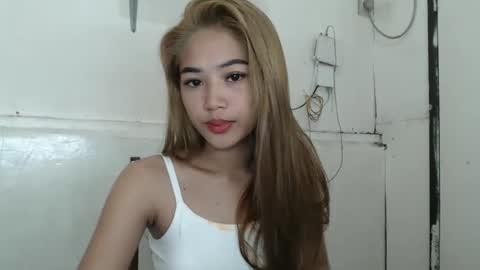 Snapshot of yosufloversweet chatting on December 2024 02:00:02 PM fin online show from December 2024 02:00:02 PM