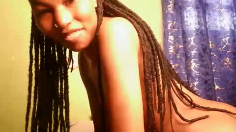 Snapshot of yosweetslut chatting on April 2026 04:46:01 AM Sweetkitty online show from April 2026 04:46:01 AM